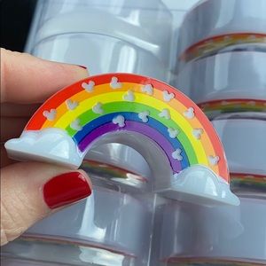 Disney rainbow 🌈 mickey’s light up ice cube